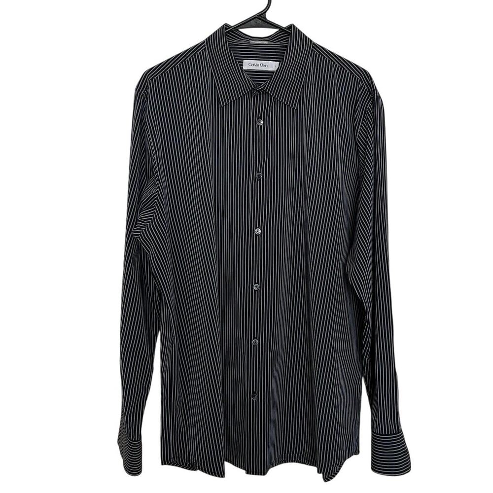 Calvin Klein | Black Striped Long Sleeve Button Shirt Men’s Large